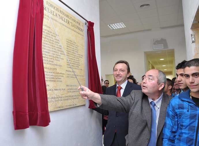 Recio Y Pastrana En La Clausura De Una Escuela Taller En Córdoba