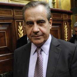 El Ministro De Trabajo E Inmigración, Celestino Corbacho