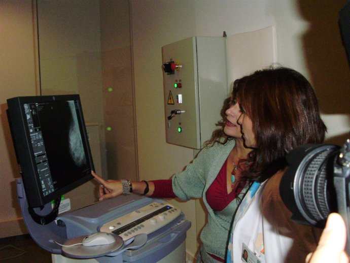 Pantalla De Un Mamógrafo Digital