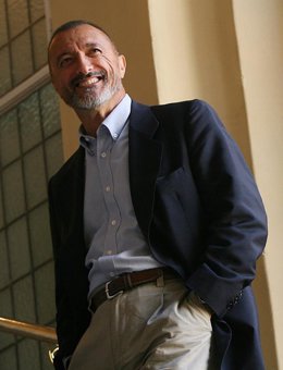 El escritor Arturo Pérez Reverte
