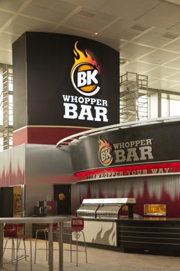 El Primero Whopper Bar Situado En Un Aeropuerto Del Mund