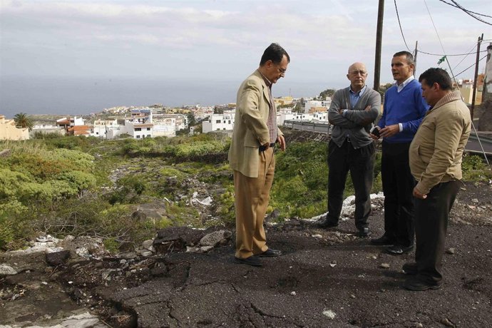 Visita Al Barranco Del Preceptor, En Icod De Los Vinos