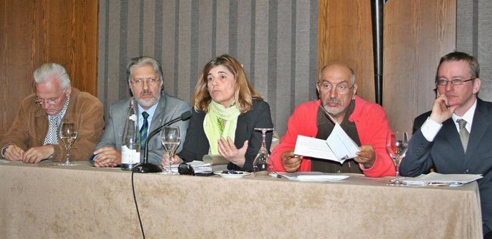 María Muñiz, En El Centro.