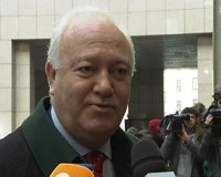 Moratinos defiende un "diálogo crítico" con el Gobierno cubano y la oposición