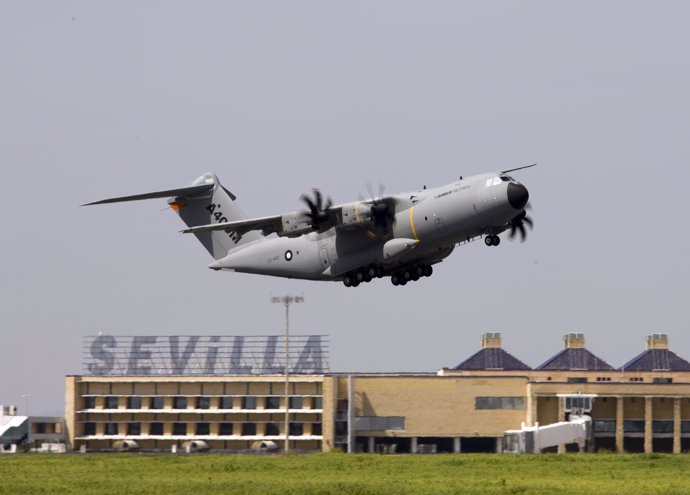 Momento Del Vuelo Del Segundo A-400M