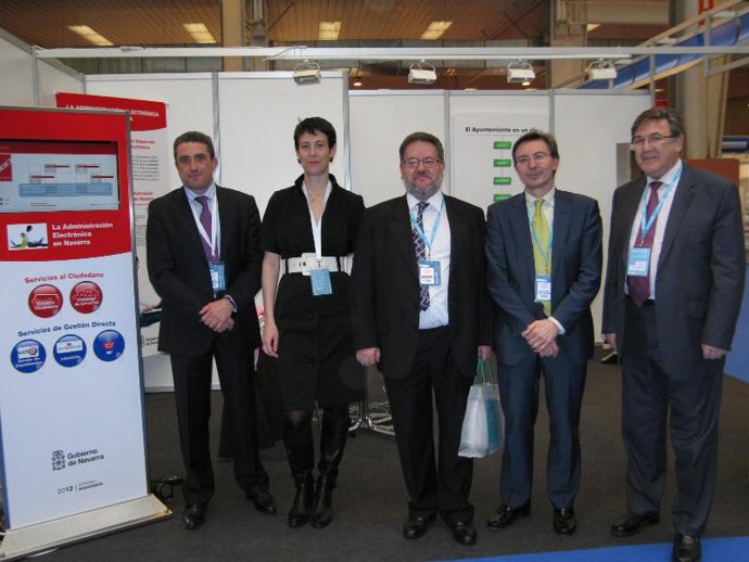 Autoridades asistentes a la IX edición de Tecnimap en Zaragoza.