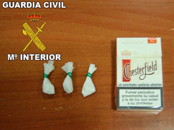 Dosis de cocaína que escondían en cajetillas de tabaco