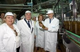 Griñán, En La Planta Aceitera De Acesur En Vilches (Jaén)