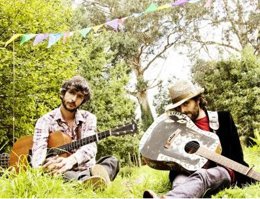 Los Componentes De Lovely Luna