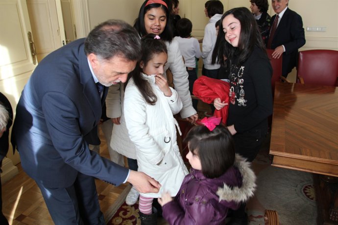 Alejo En La Sede De La Subdelegación Del Gobierno En León