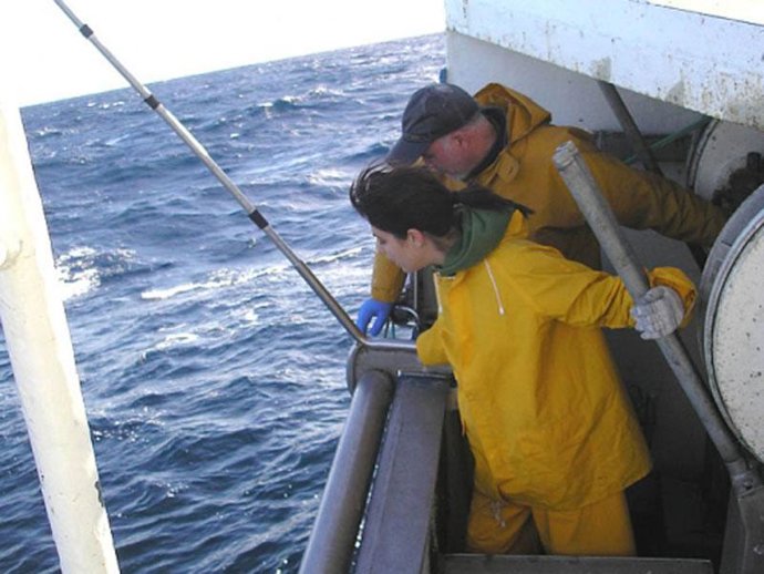 Samanta Villar; 21 días