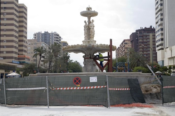 Desmontaje De La Fuente De Las Tres Gitanillas