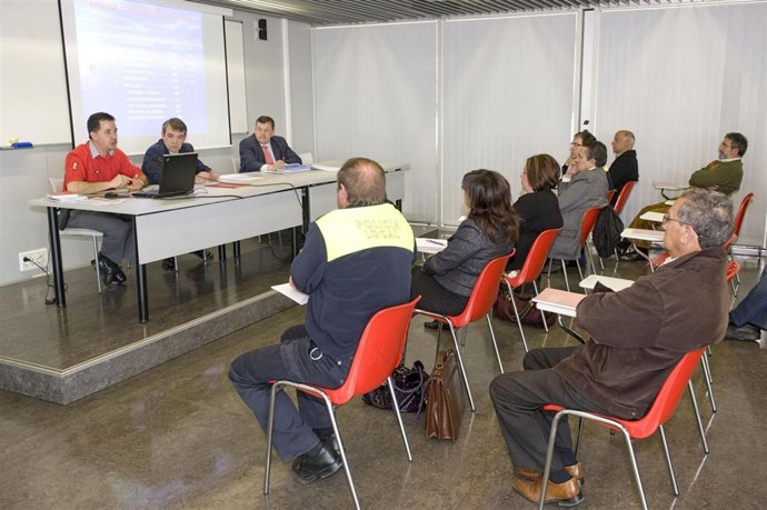 El Consejero Caballero Preside Una Jornada Sobre Seguridad En Ayuntamientos De L
