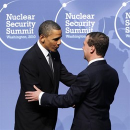Obama Y Medveded