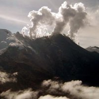 Alerta amarilla ante la actividad del volcán Nevado del Huila (Colombia)