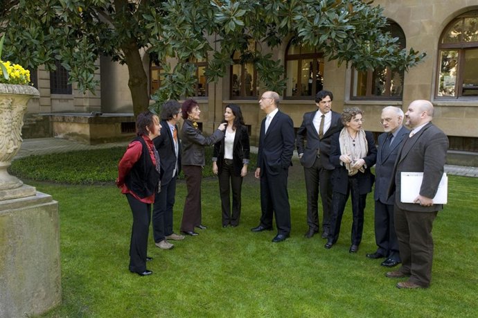 El Jurado Del Premio Internacional Príncipe De Viana De Atención A La Dependenci