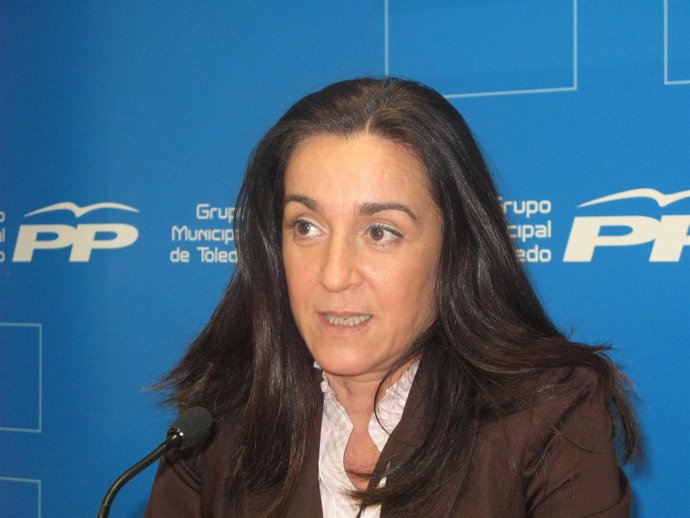La Edil Del PP Durante La Rueda De Prensa