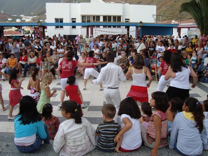 Jornada Intercultural En La Frontera (El Hierro)