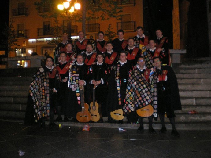 La Tuna De La Facultad De Derecho De La UVA.