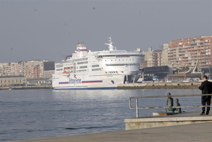 Ferry De Santander
