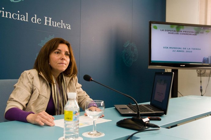 La Diputada Provincial De Medio Ambiente Y Energías Renovables Invita A La Socie