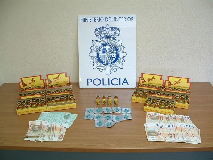 Material Intervenido A Los Distribuidores De Poppers
