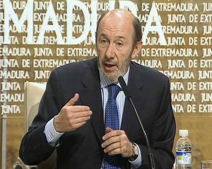 Rubalcaba avala el auto de Marlasca por avalar su tesis sobre los abogados de et