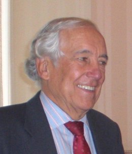 Carlos Espinosa de los Monteros