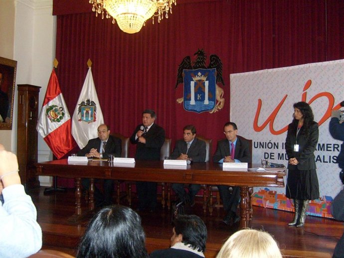 Rector Uimp