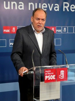 El Responsable De Sanidad Del Grupo Parlamentario Socialista, Domingo Carpena