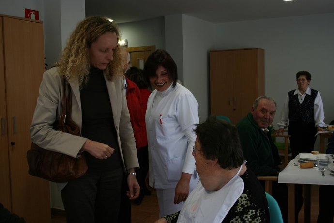 Noemí Martín En La Inauguración Del CRAD De Villayón