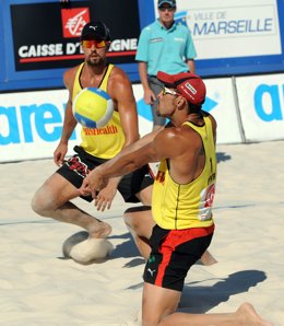 Voley Playa Herrera Y Gavira