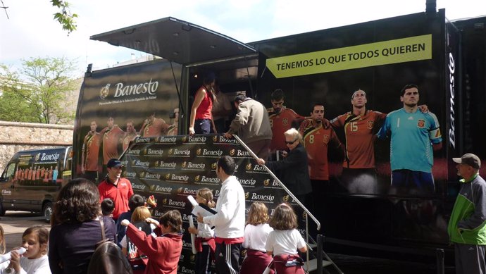 Autobús De La Selección Española De Futbol De Banesto