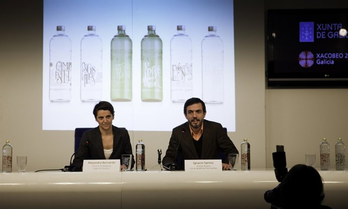 Momento De La Presentación En Rueda De Prensa.