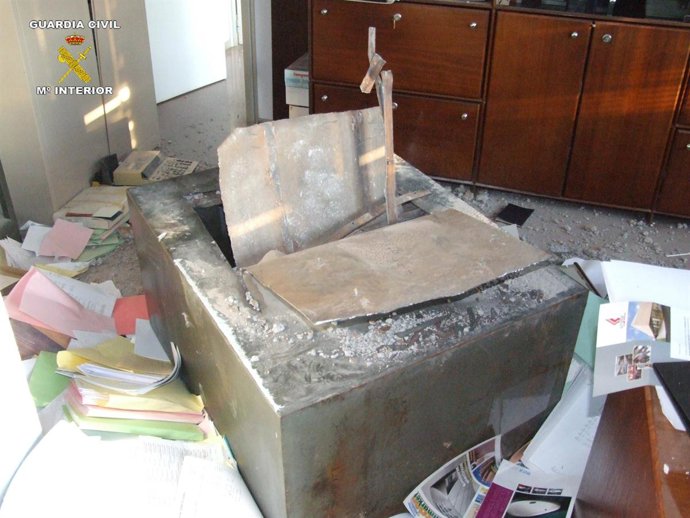 Caja Fuerte Asaltada En Uno De Los Robos.