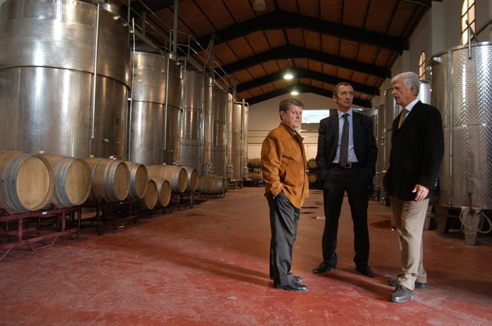 Visita A Uno De Los Almacenes