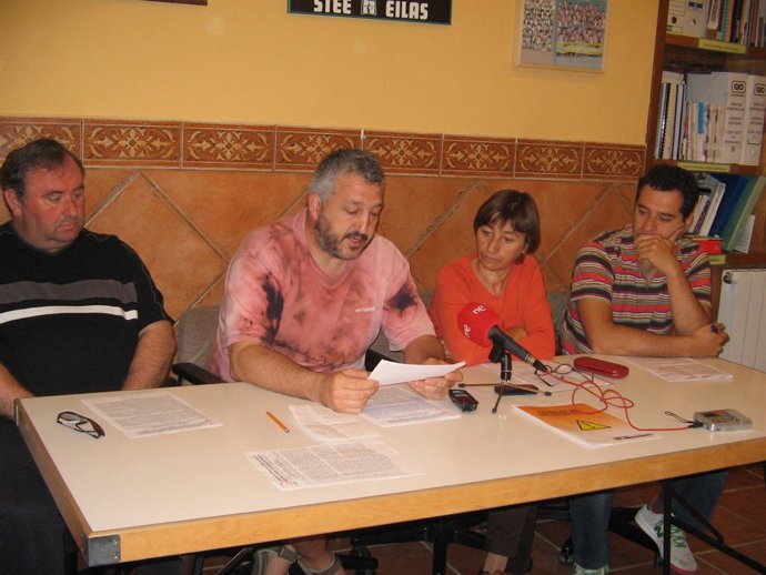 Los Sindicatos STEE-EILAS, ESK, CGT Y ATTU Se Manifestarán Mañana Por La Salud L