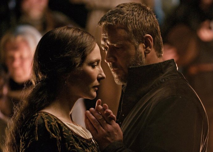 Russell Crowe Y Cate Blanchett