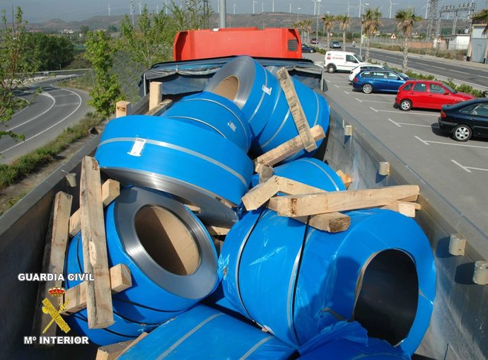 Carga De Acero De Calahorra