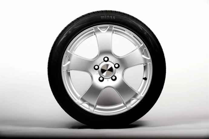 Neumático Midas Tenor