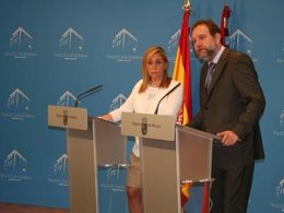 Los Consjeros Reverte Y Sotoca En La Rueda De Prensa