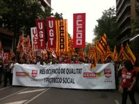 Unas 600 personas se manifiestan en Girona para exigir ocupación de calidad