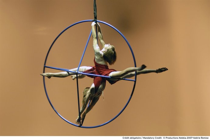 Imagen De Uno De Los Trabajos De Cirque Éloize