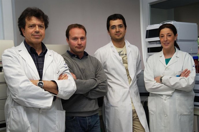 Investigadores Del HUCA Y Redinren