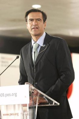 El Socialista Juan Fernando López Aguilar