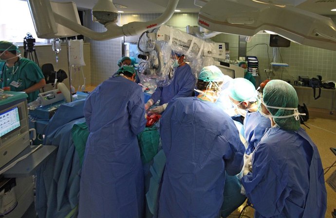 Paciente Trasplantado De Cara