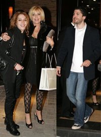 Bárbara Rey y sus hijos, derrumbados tras la muerte de Angel Cristo