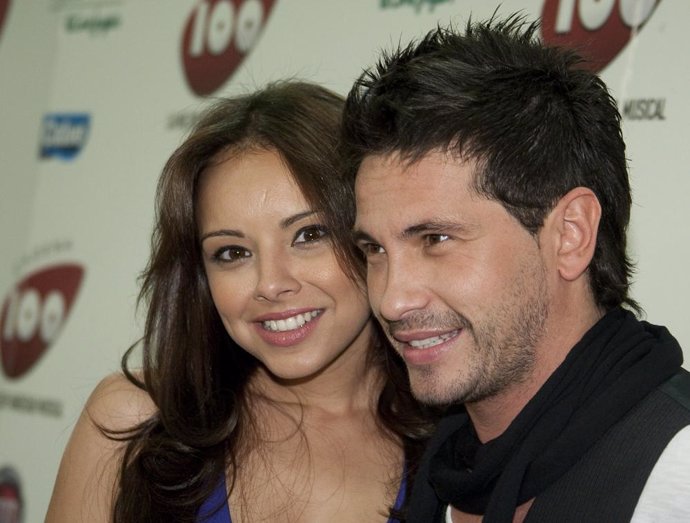 Chenoa Y David De María 