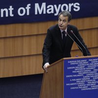 Zapatero: "Sólo quienes piensan de manera egoísta dudan de la fortaleza y ambición del proyecto europeo"