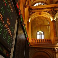 El pánico al contagio de Grecia y los rumores tumban al Ibex, que se desploma un 5,41%